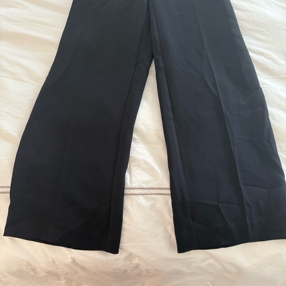 Aritzia Wilfred Black Elastic Waistband Trousers - Picture 8 of 10